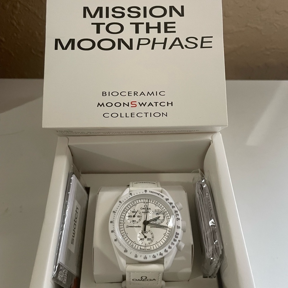 Omega White Moonphase Chronograph Watch